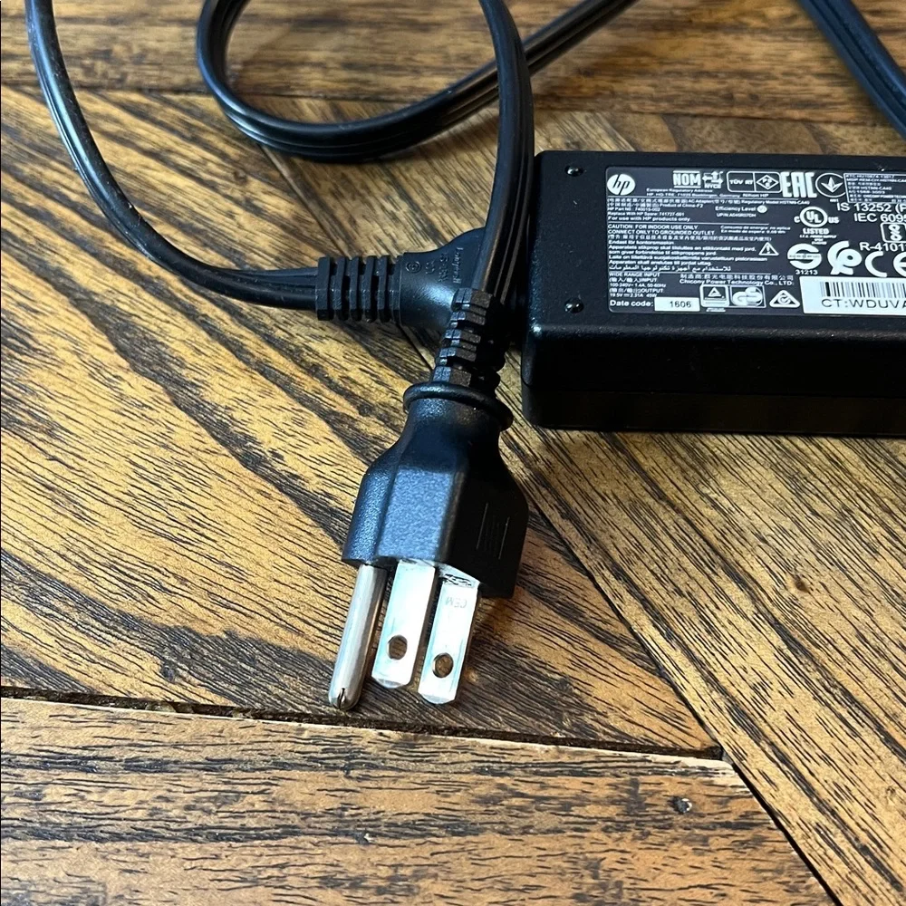 HP Black Power Adapter with Cable, Laptop Charger